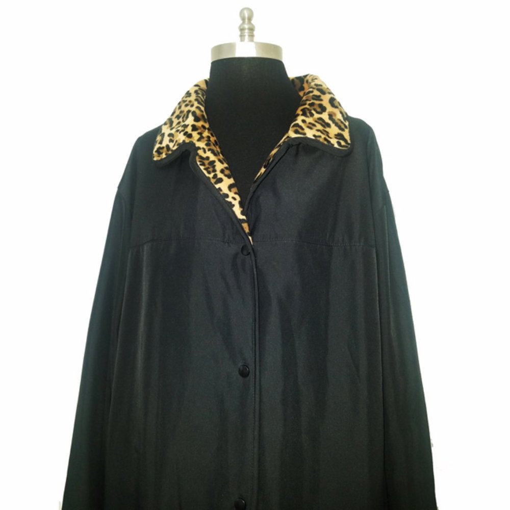Plus Size Black Reversible Leopard Print Faux Fur… - image 2